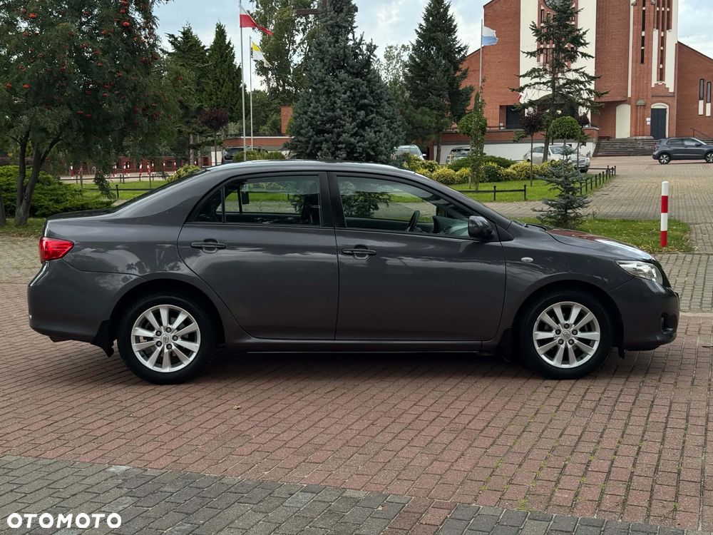 Toyota Corolla 1.6 VVT-i Premium - 4