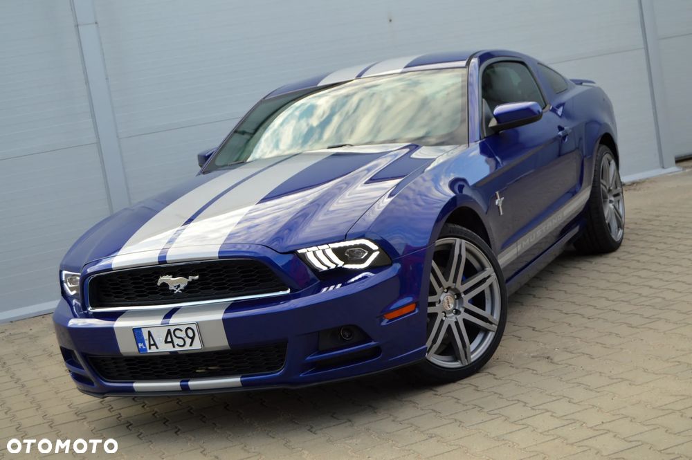 Ford Mustang - 1