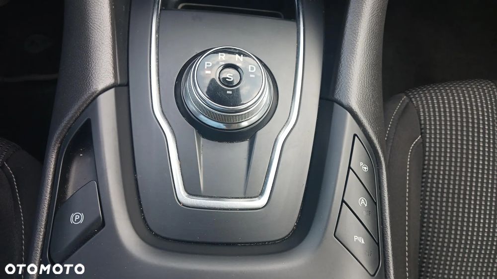 Ford Mondeo 2.0 EcoBlue Titanium - 30