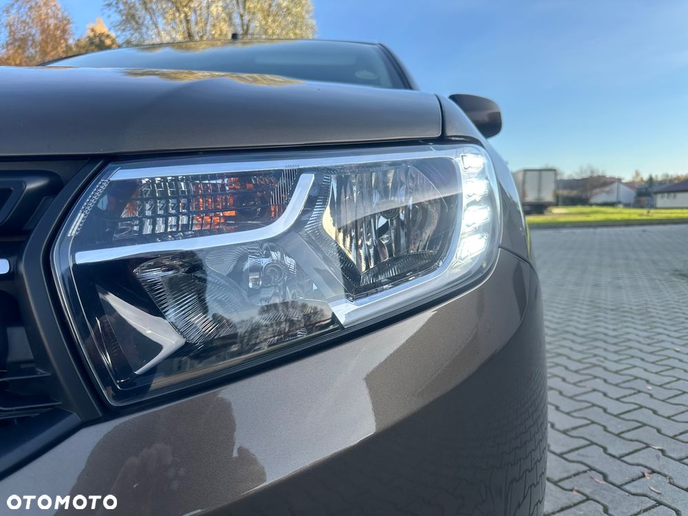 Dacia Logan 0.9 TCe Laureate S&S - 5