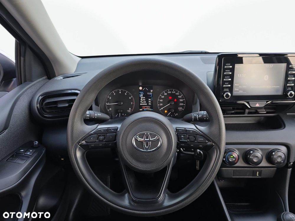 Toyota Yaris 1.0 Active - 13