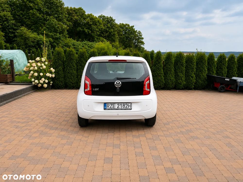 Volkswagen up! 1.0 street - 8