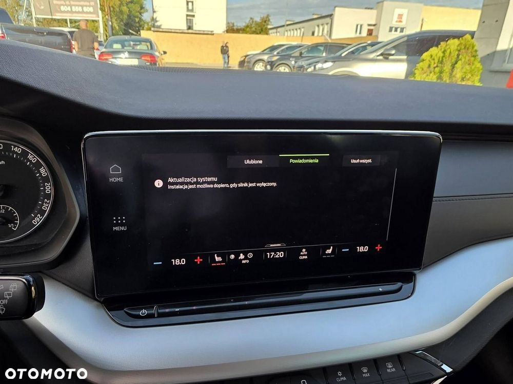 Skoda Octavia 1.5 TSI Business - 32