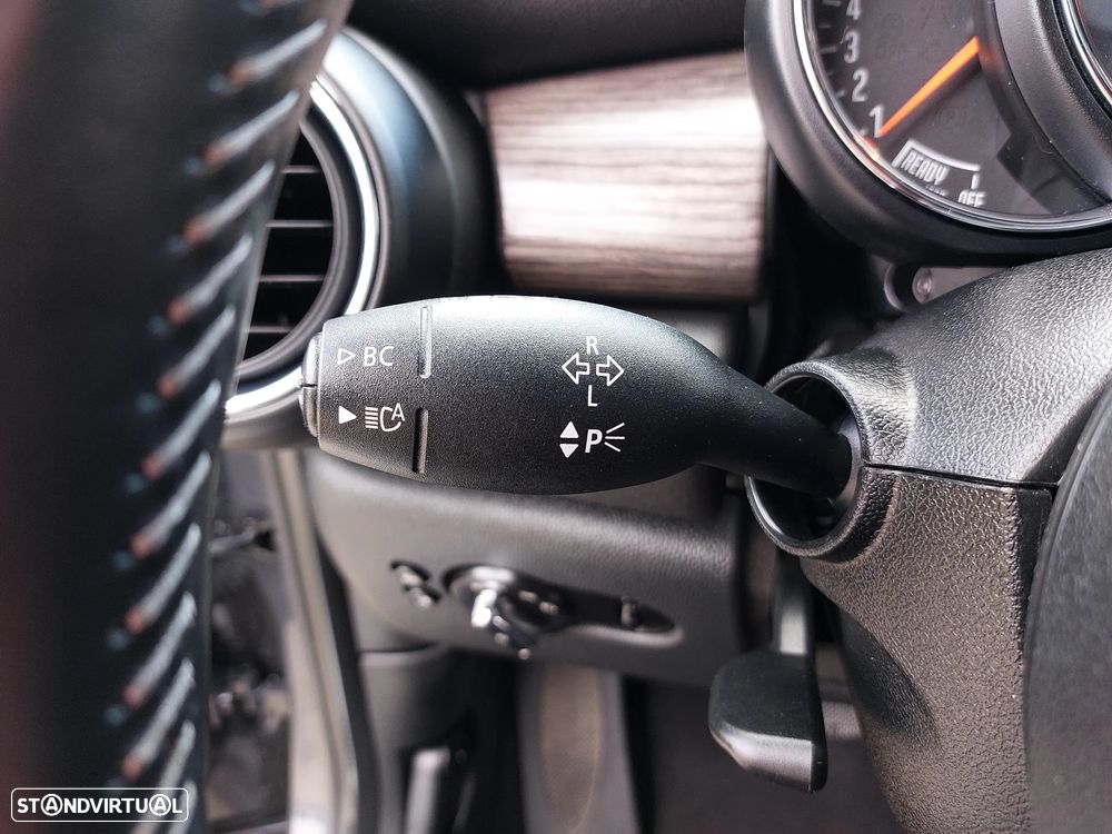 MINI 3 Portas Cooper S Aut. - 30