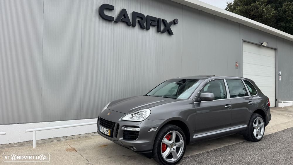 Porsche Cayenne Turbo - 9