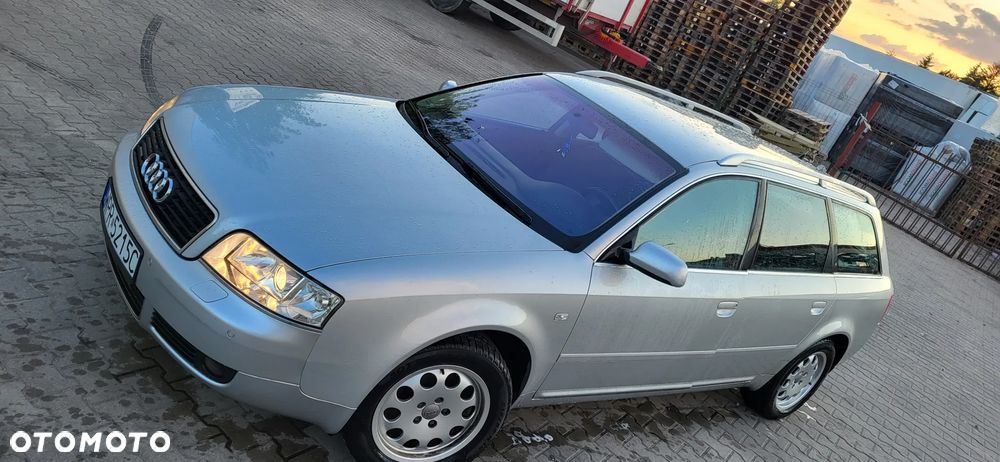 Audi A6 Avant - 1