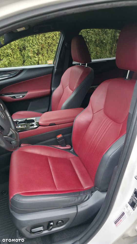 Lexus NX 350h Prestige AWD - 22