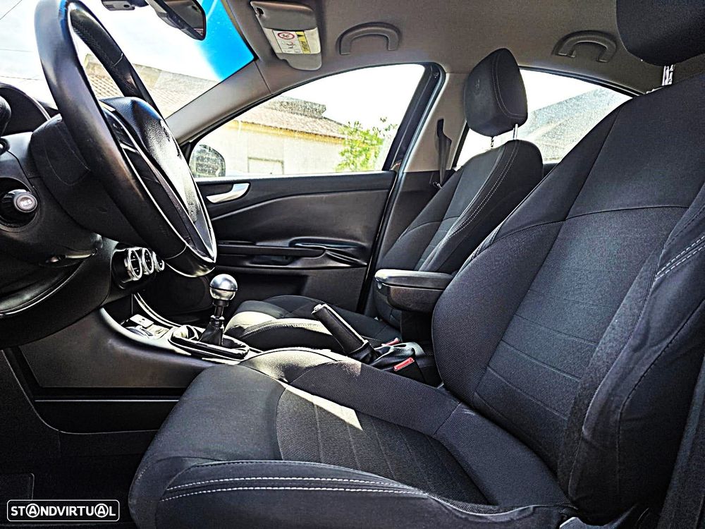 Alfa Romeo Giulietta 1.6 JTDM Super - 10