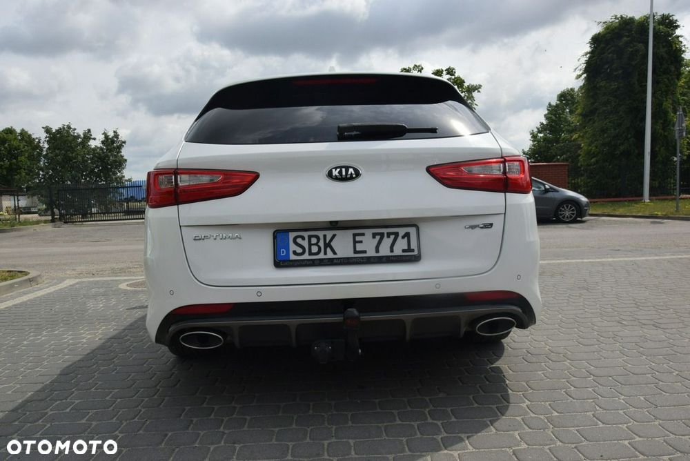 Kia Optima - 15