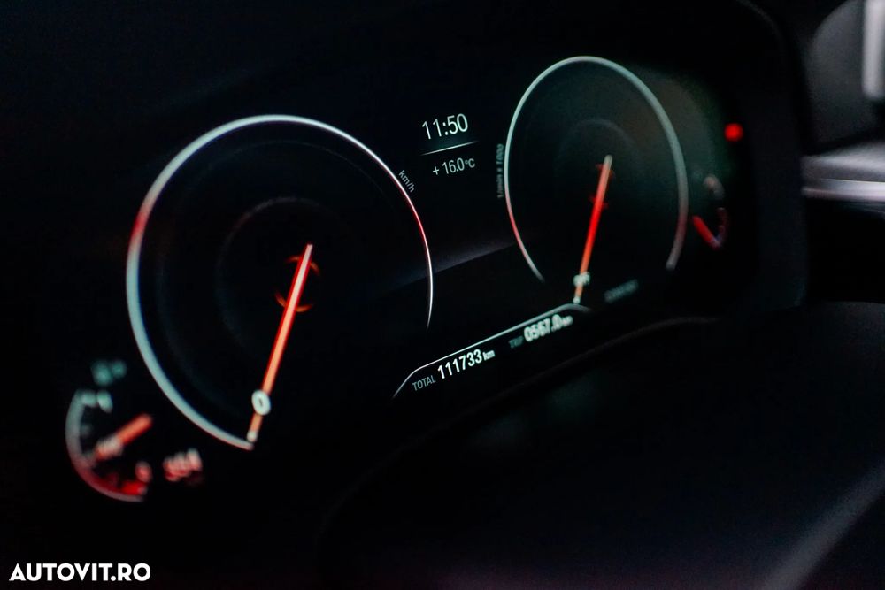 BMW Seria 5 530i xDrive AT - 20
