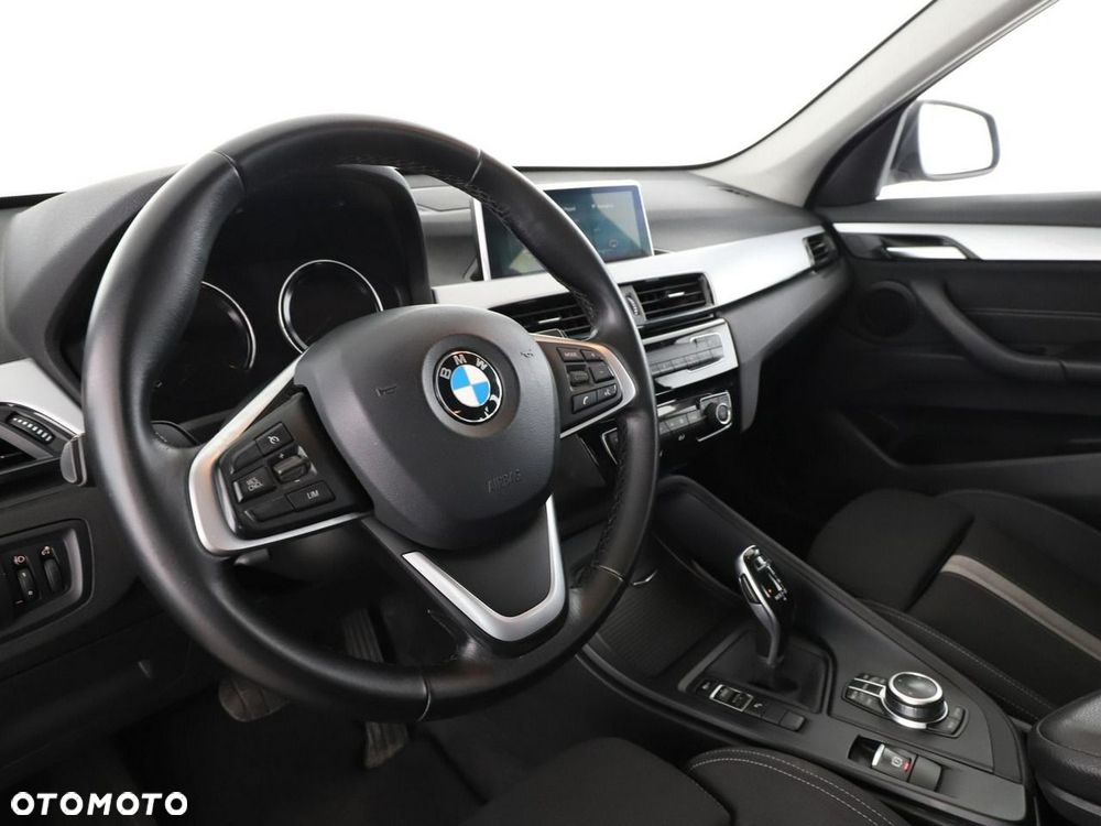 BMW X1 sDrive16d - 15