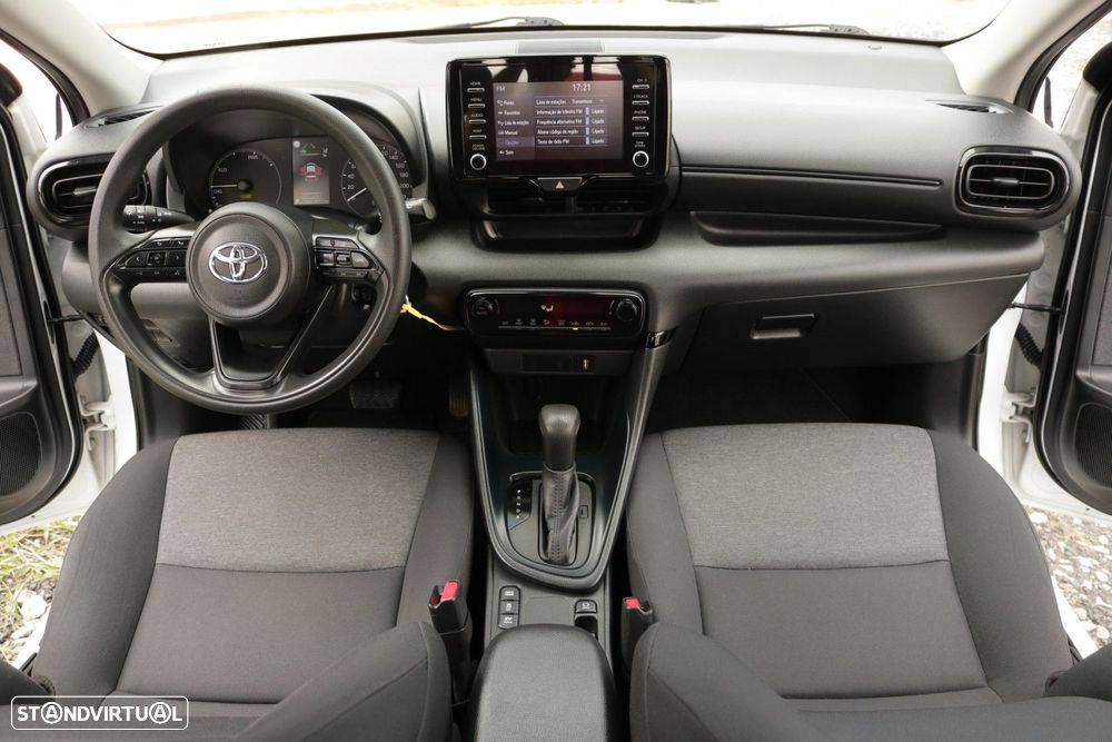 Toyota Yaris 1.5 HDF Comfort - 24