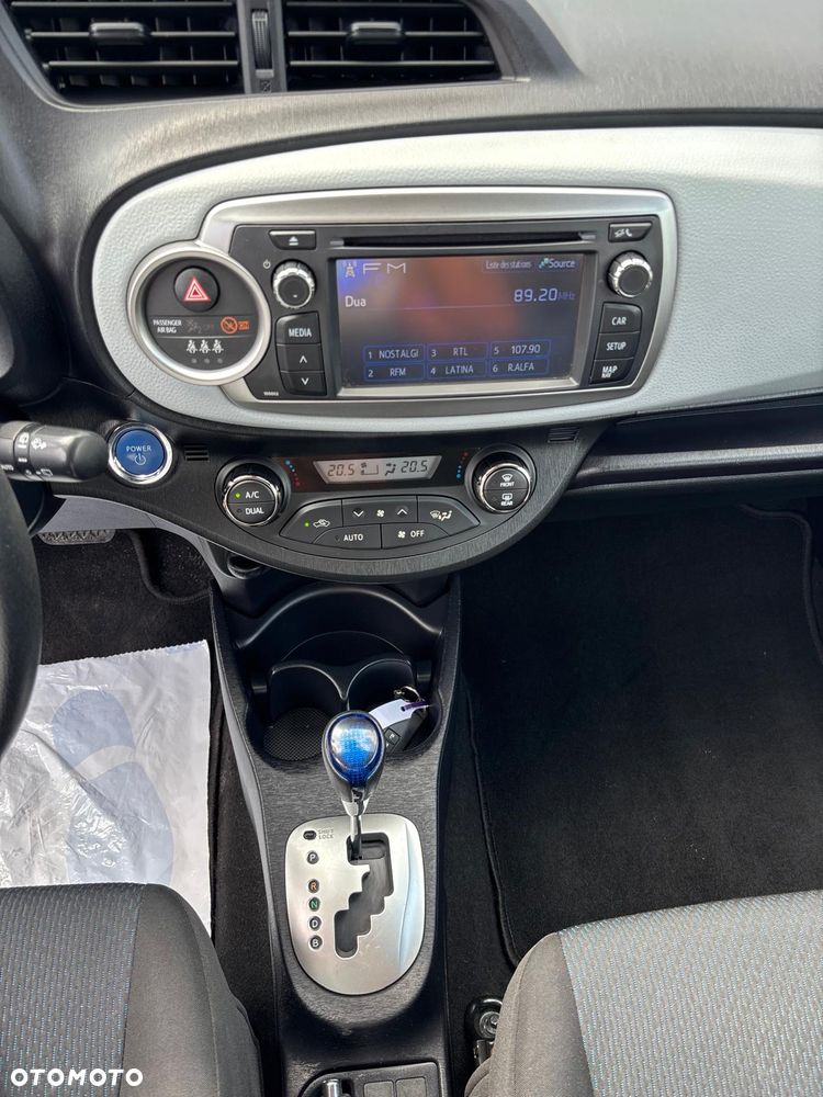 Toyota Yaris 1.5 VVT-i Style - 15