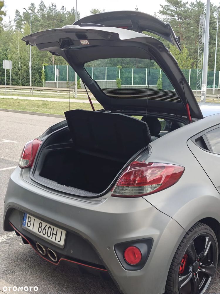 Hyundai Veloster - 7