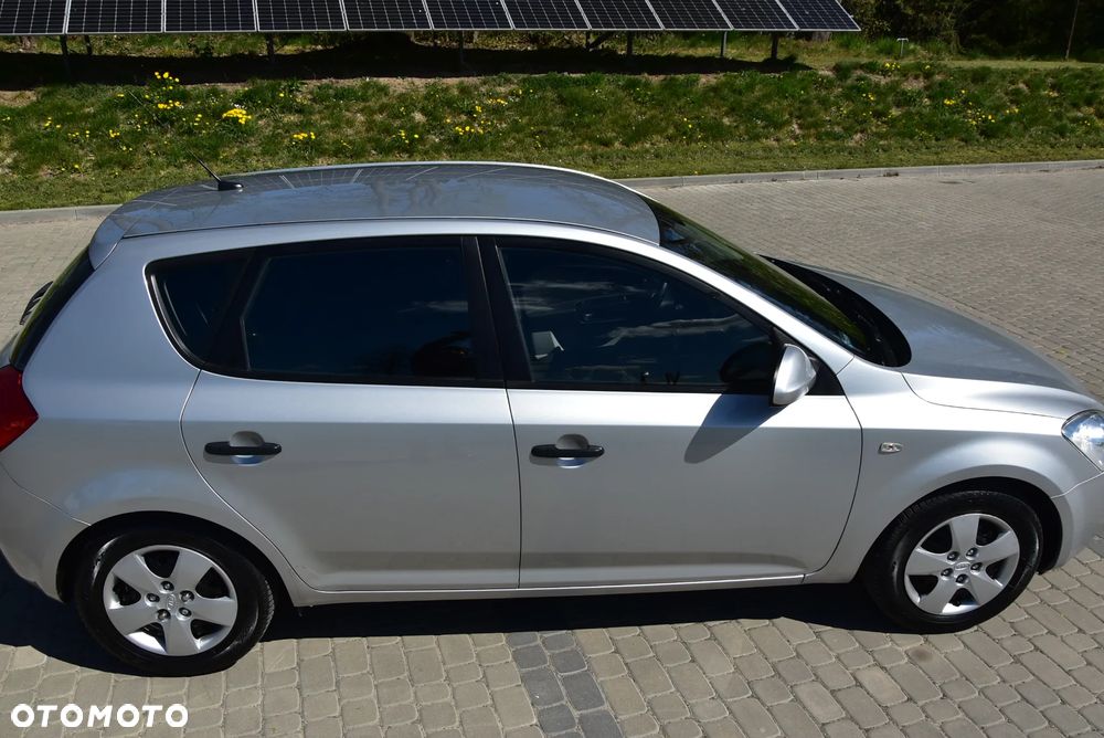 Kia Ceed 1.4 CVVT EX - 31