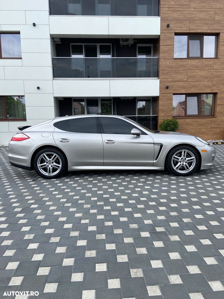 Porsche Panamera 4 PDK - 5