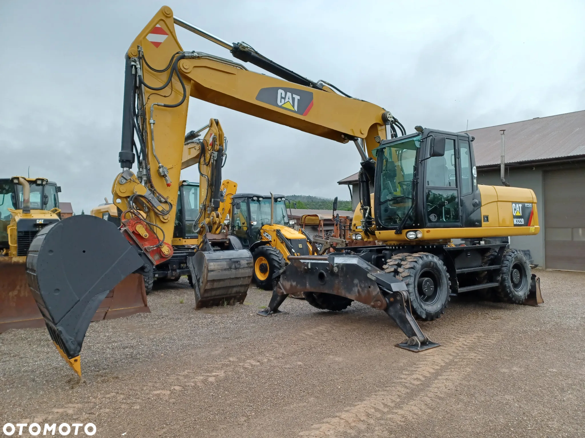 Caterpillar CAT M 322 D - 7