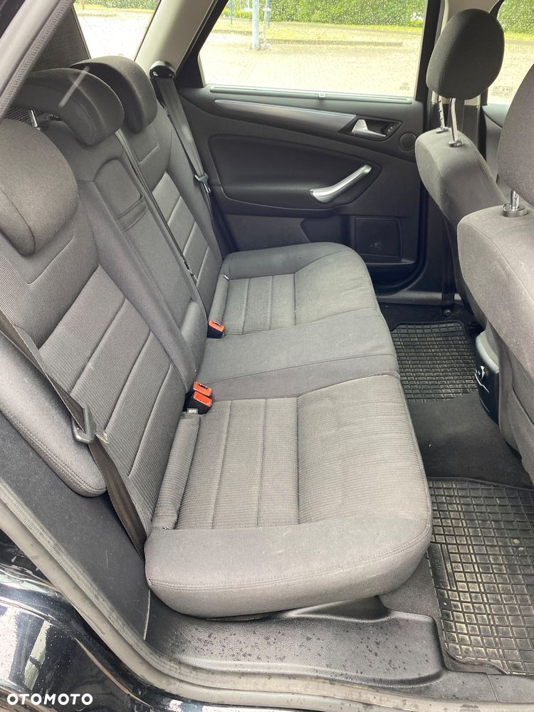 Ford Mondeo 1.6 T Titanium - 25