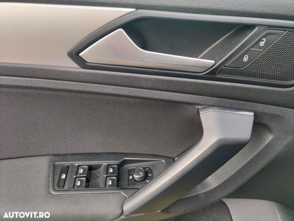 Volkswagen Tiguan - 16