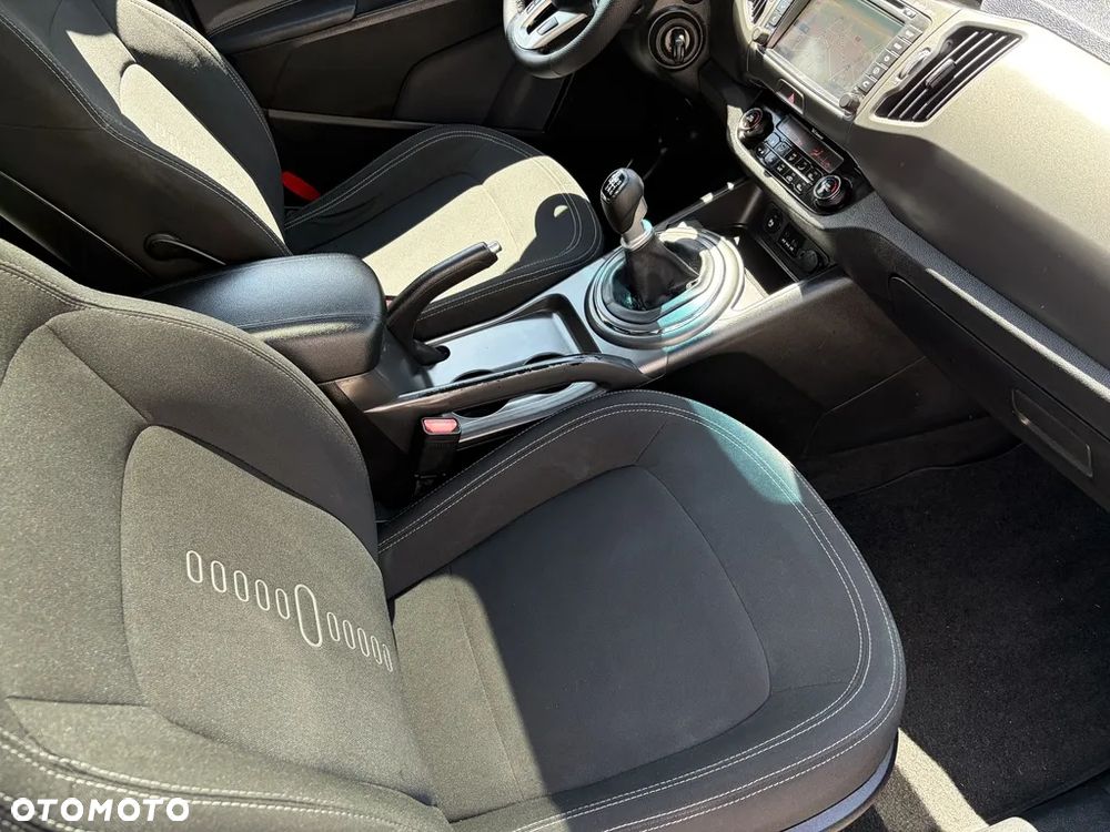 Kia Sportage 1.7 CRDI 2WD Attract - 11