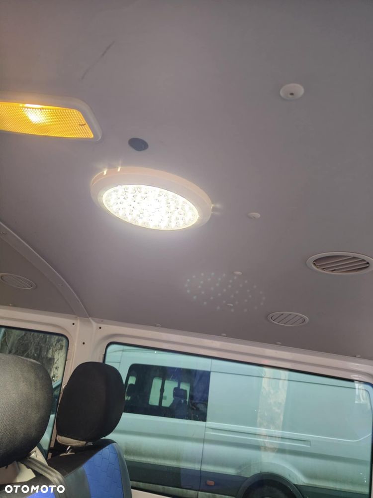 Volkswagen Caravelle 2.0 TDI L1 Comfortline DSG - 11