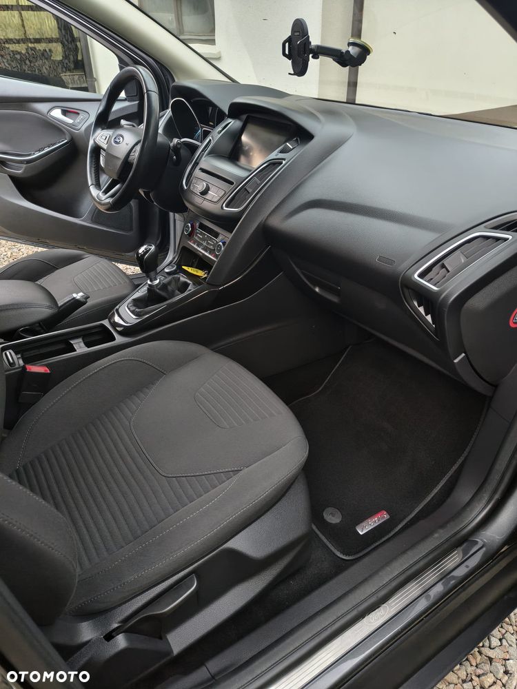Ford Focus 1.6 TDCi Titanium - 20