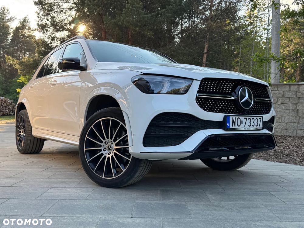 Mercedes-Benz GLE - 1