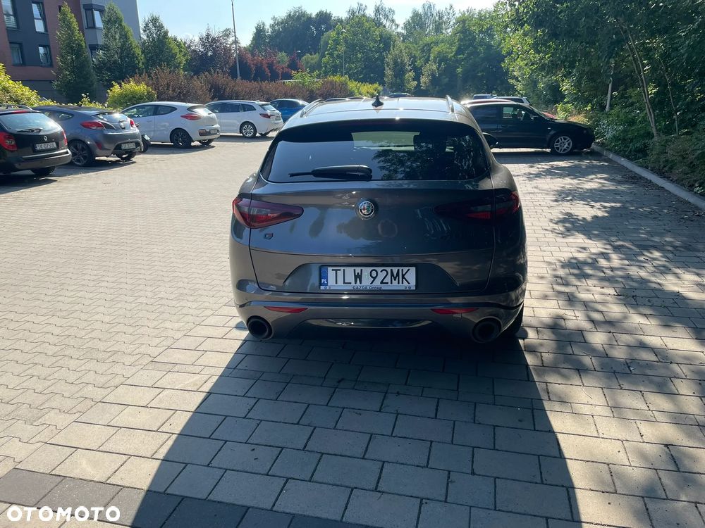 Alfa Romeo Stelvio 2.0 Turbo Veloce Q4 - 5