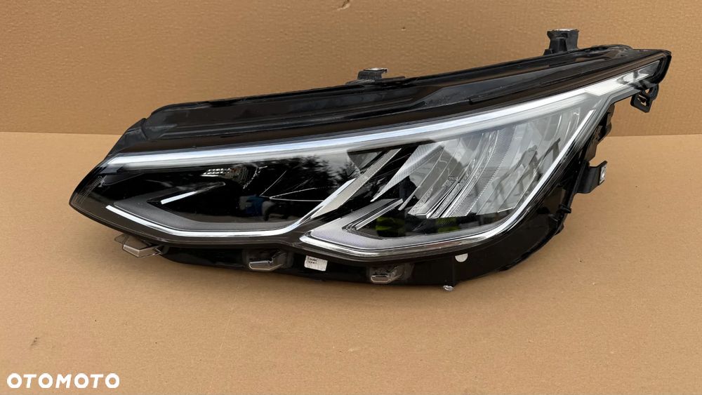 Lampa Vw Golf VIII 8 Full led 5h1 lewa Przód Przednia