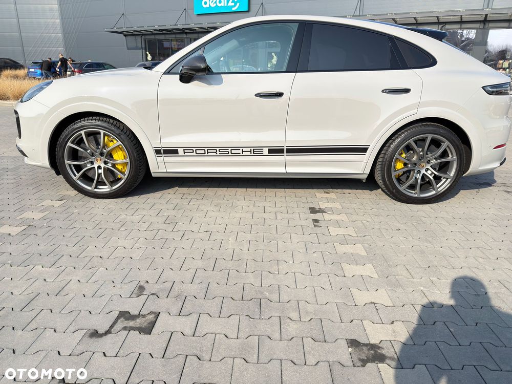 Porsche Cayenne - 9