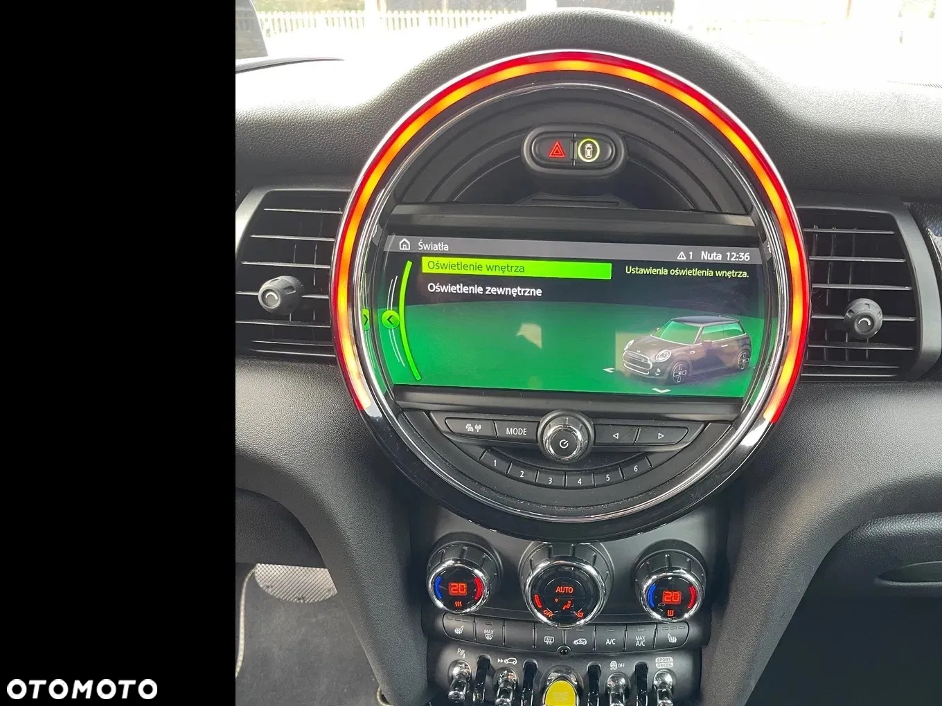 MINI Cooper SE Electric Trim - 35
