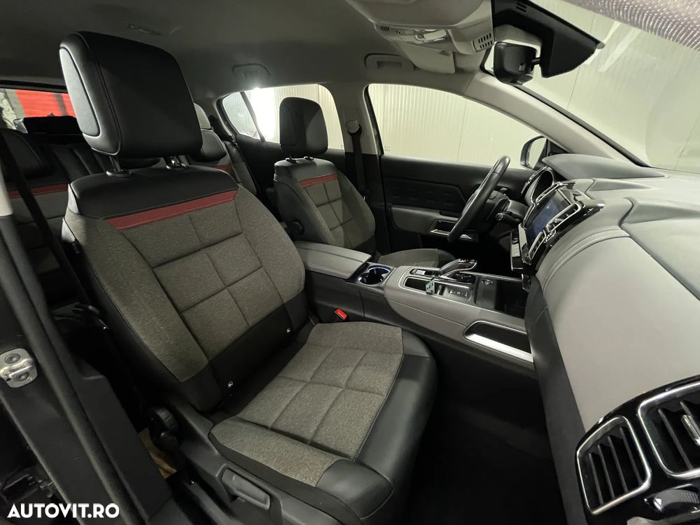 Citroën C5 Aircross 1.6 PHEV FWD 225 EAT8 Shine - 11