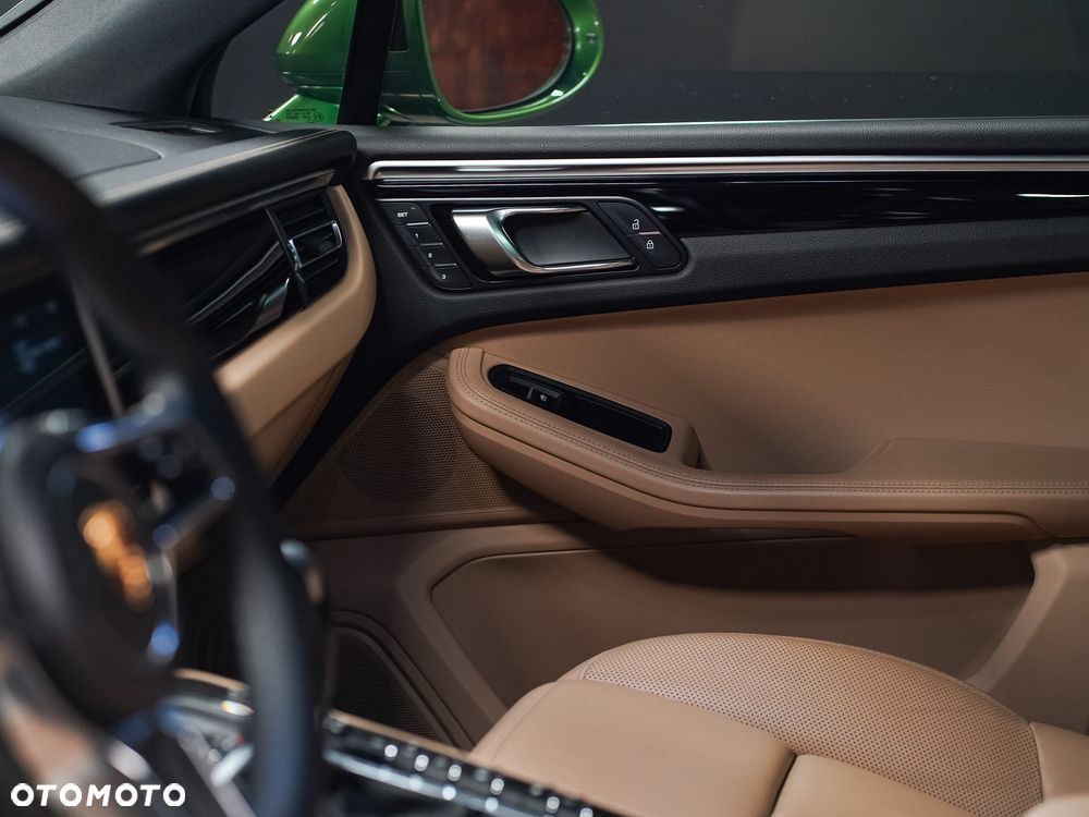 Porsche Macan S - 18