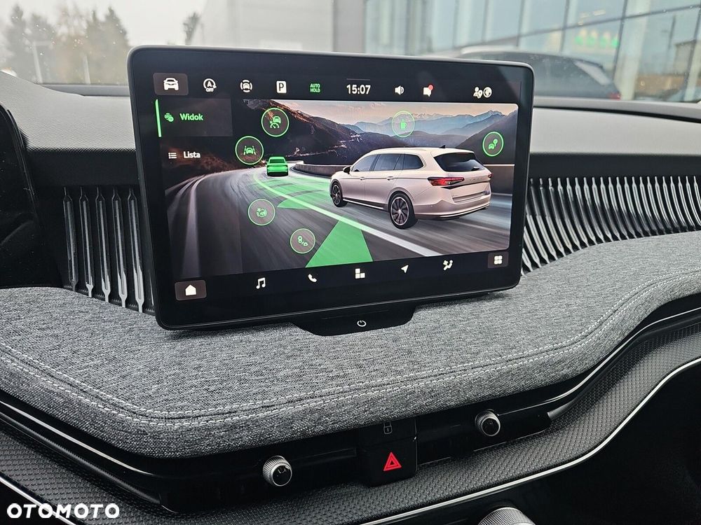 Skoda Superb 2.0 TDI SCR 4x4 Selection DSG - 27