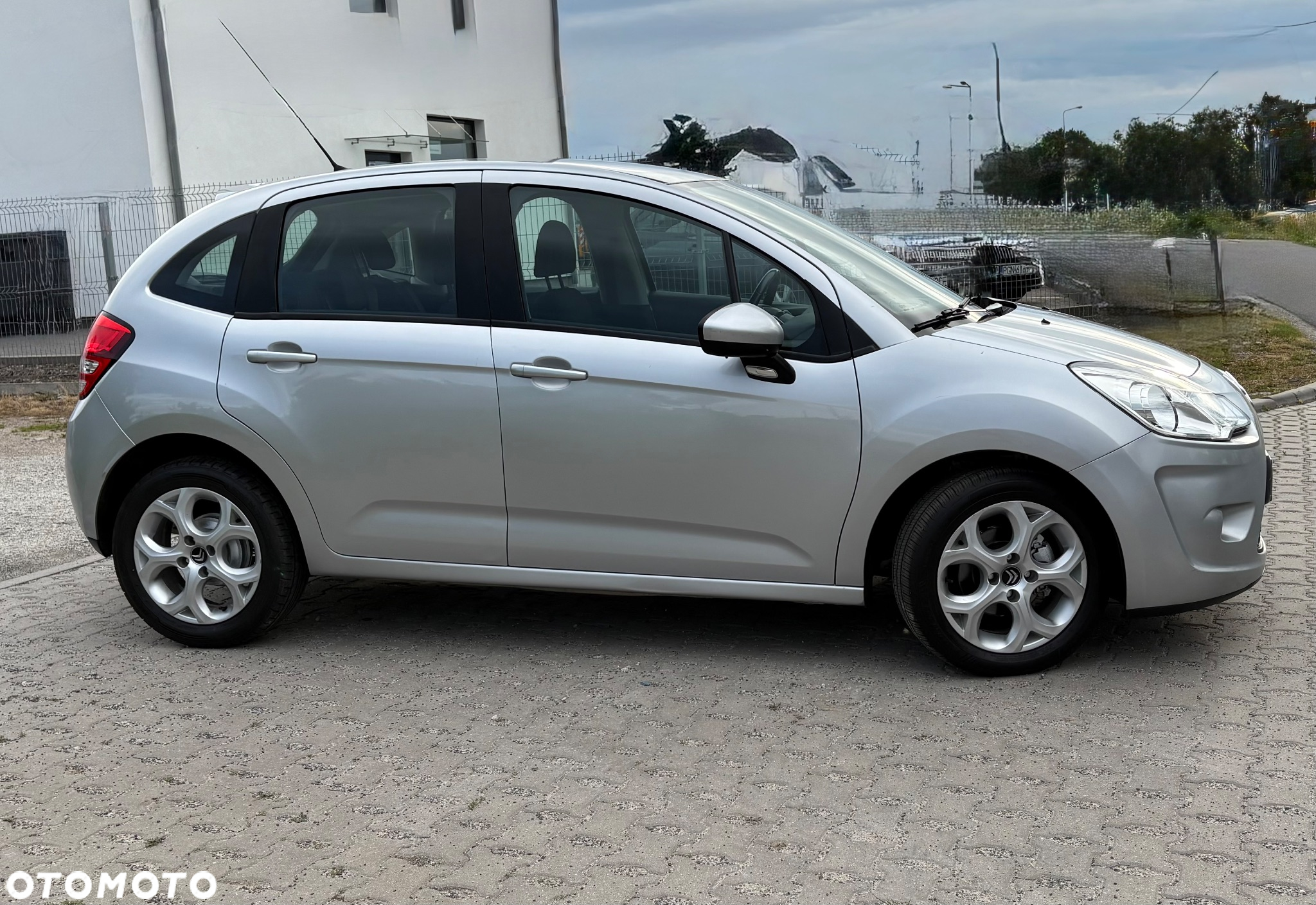 Citroën C3 1.6 HDi Impress Luxe - 12