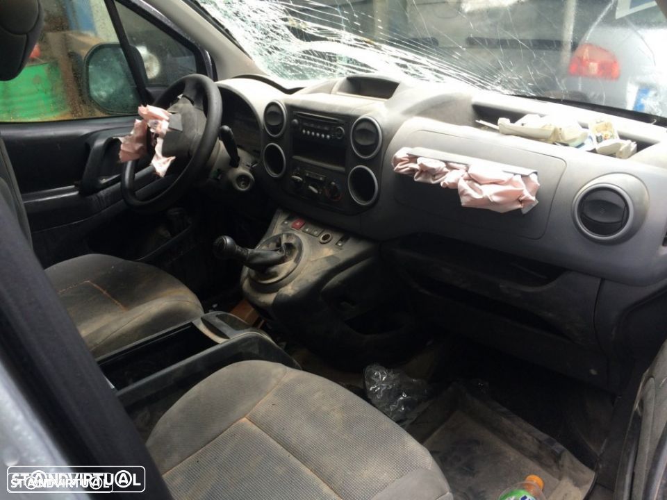Peugeot partner 1.6i de 2012 para peças - 3
