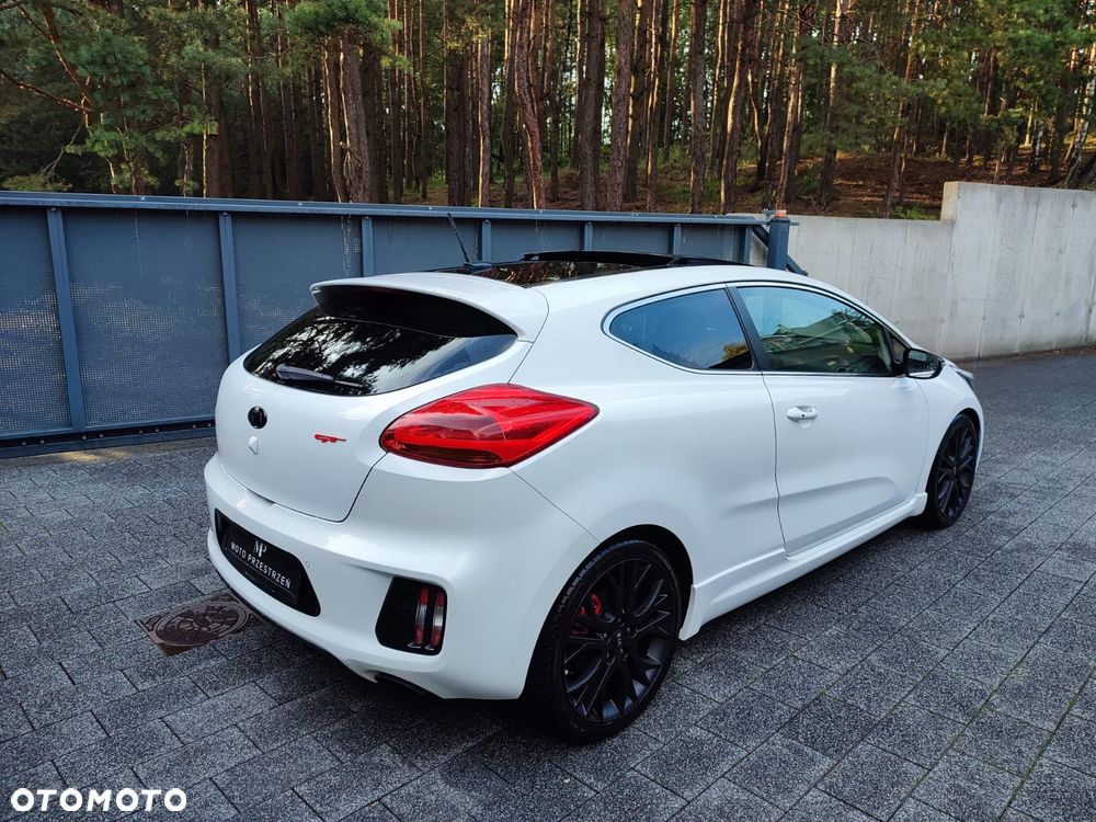 Kia ProCeed 1.6 T-GDI GT-Track - 22