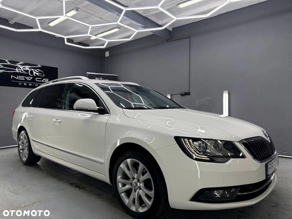 Skoda Superb 1.8 TSI Elegance DSG - 11