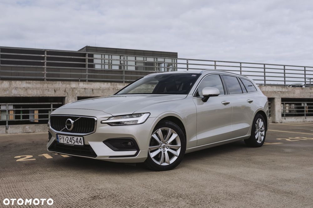Volvo V60 D3 Geartronic Momentum - 1