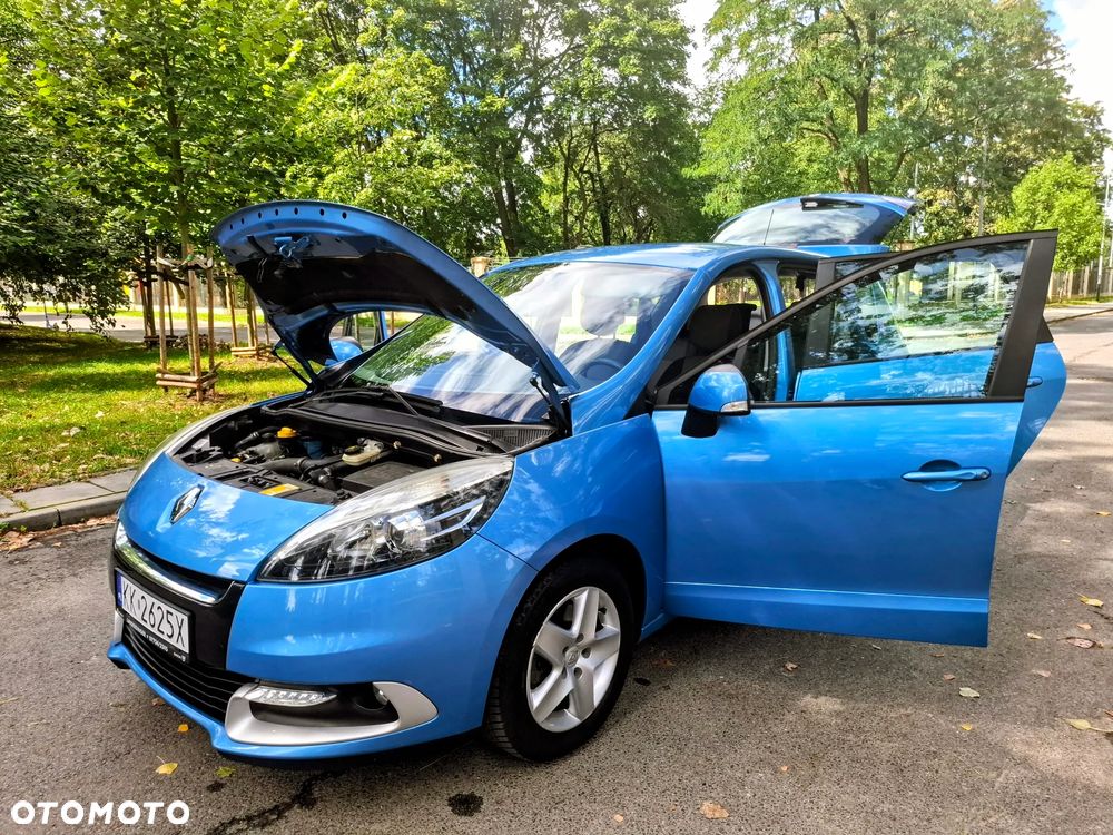 Renault Scenic ENERGY TCe 115 Bose Edition - 28