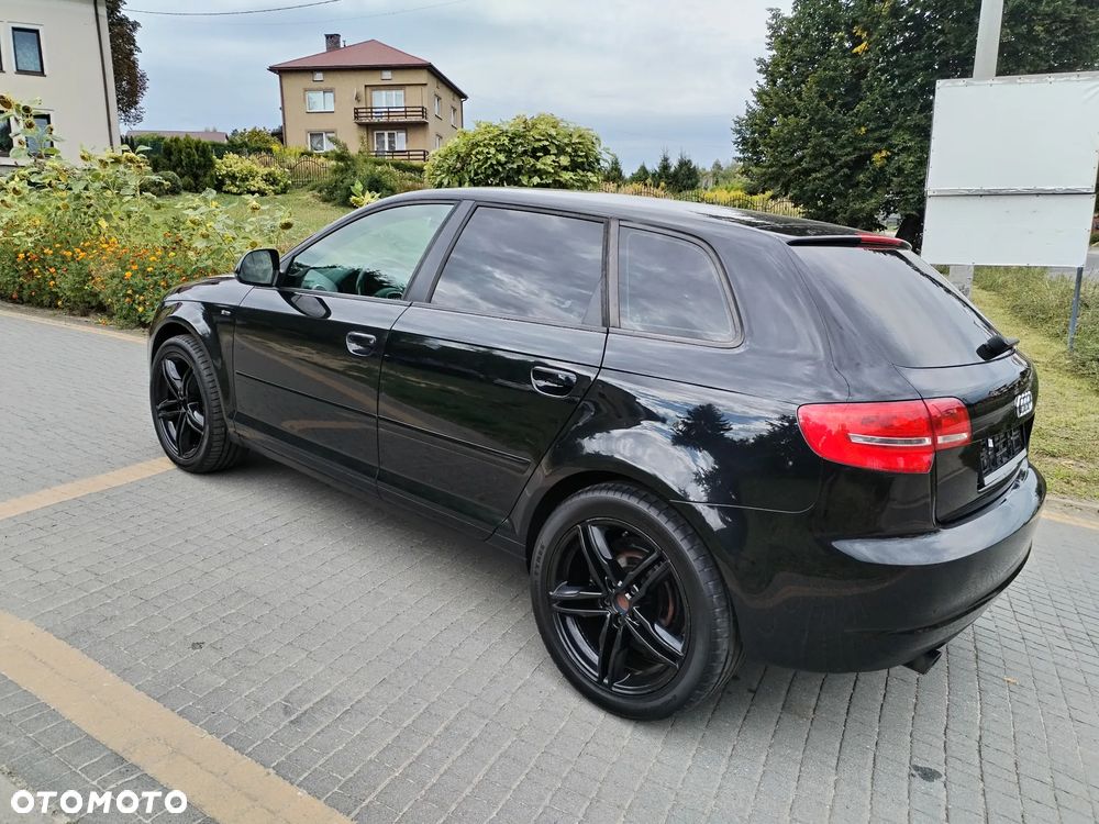 Audi A3 Sportback - 37
