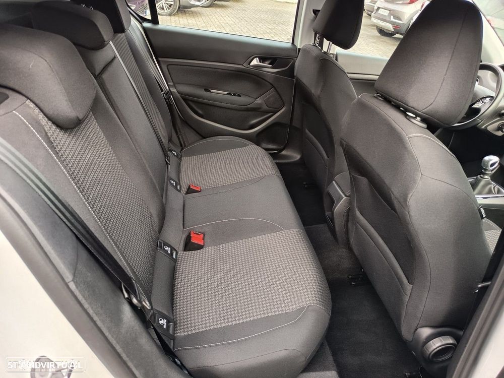 Peugeot 308 1.2 PureTech Style - 13