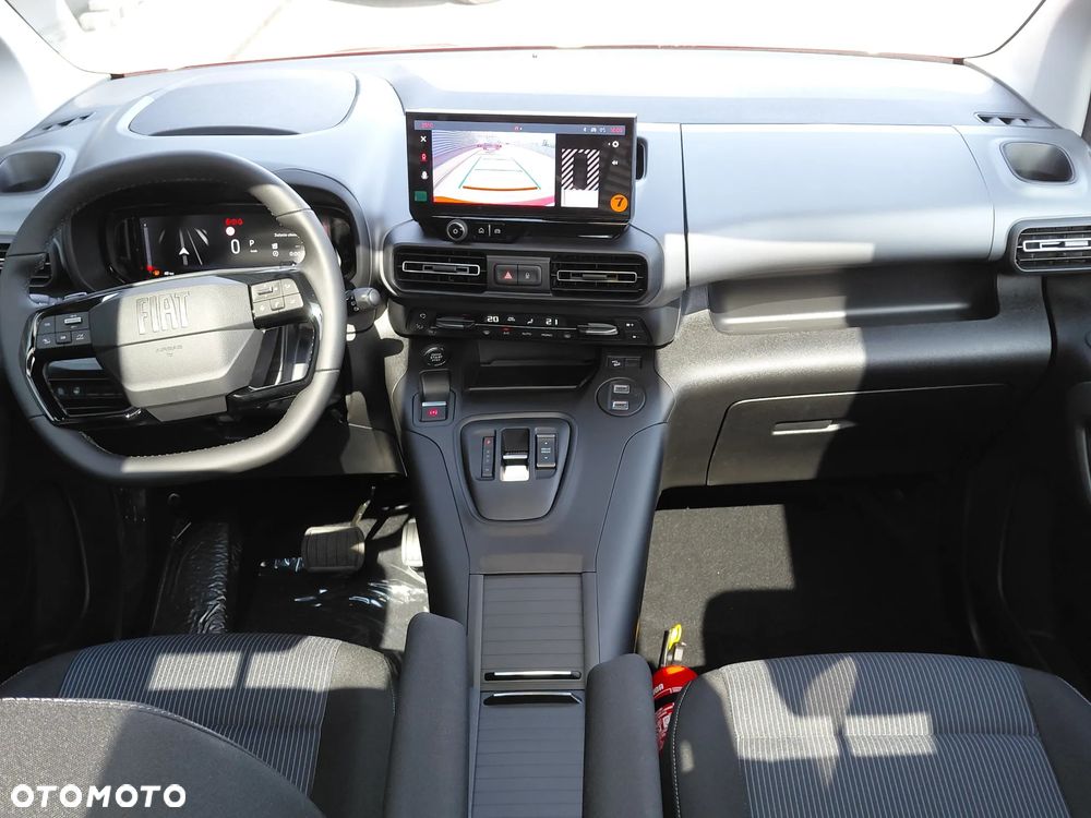 Fiat Qubo - 10