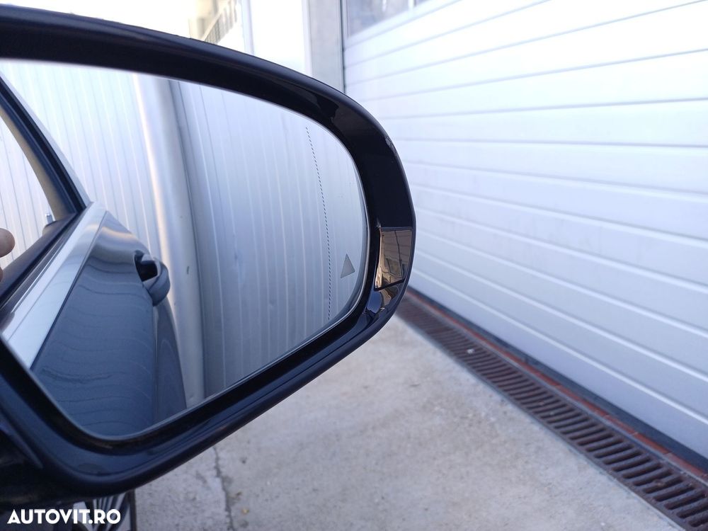 Mercedes-Benz E 200 9G-TRONIC Exclusive - 29