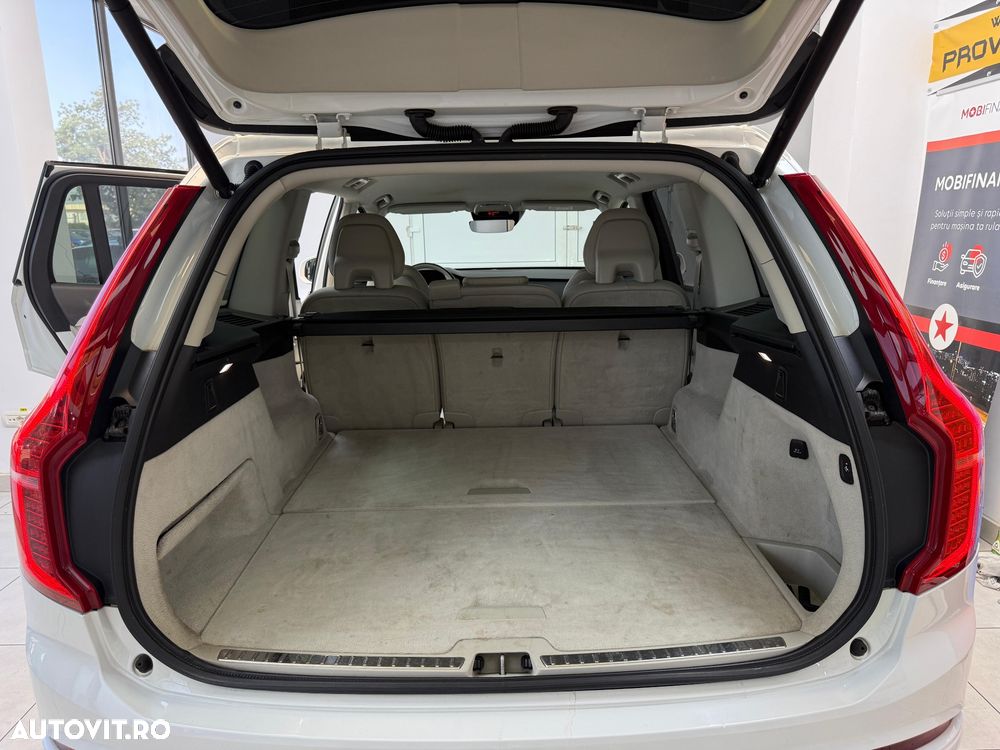 Volvo XC 90 D5 AWD Inscription - 17