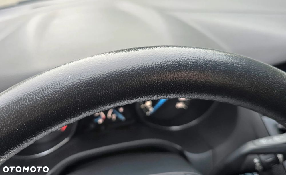 Ford Focus 1.6 Ti-VCT Titanium - 22