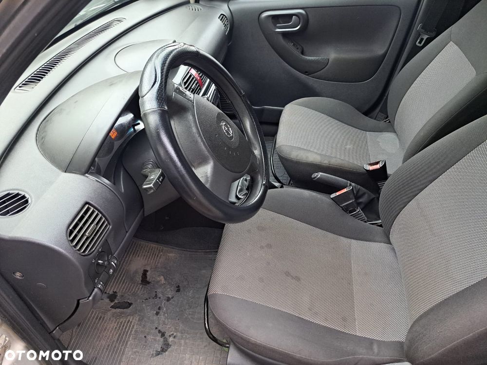 Opel Combo - 4