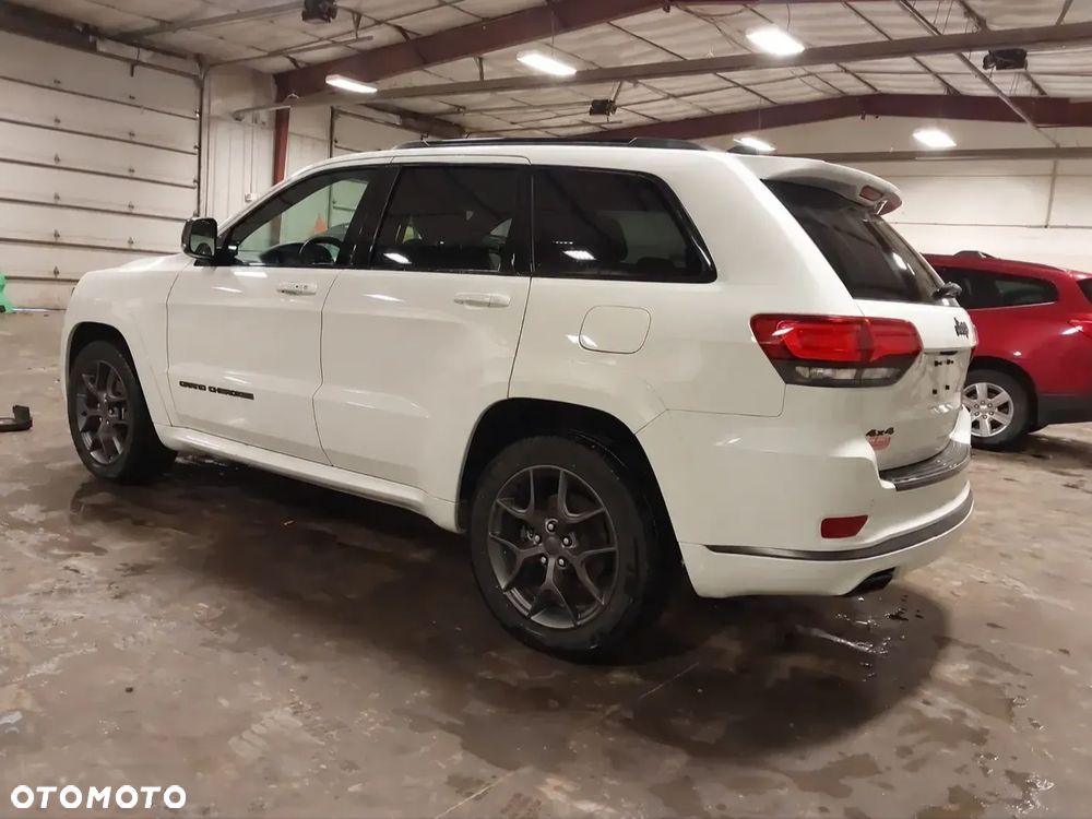 Jeep Grand Cherokee - 4