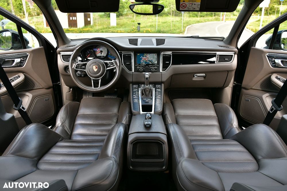 Porsche Macan 3.0 PDK S - 2