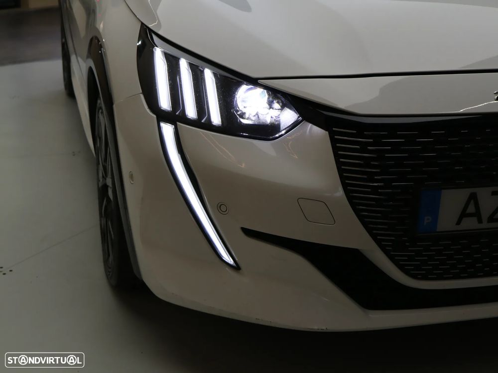 Peugeot 208 1.5 BlueHDi GT Pack - 11